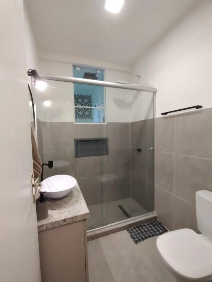 14 Apartamento 2 Quartos No Centro Historico E Arcondicionado Porto Alegre 0*,